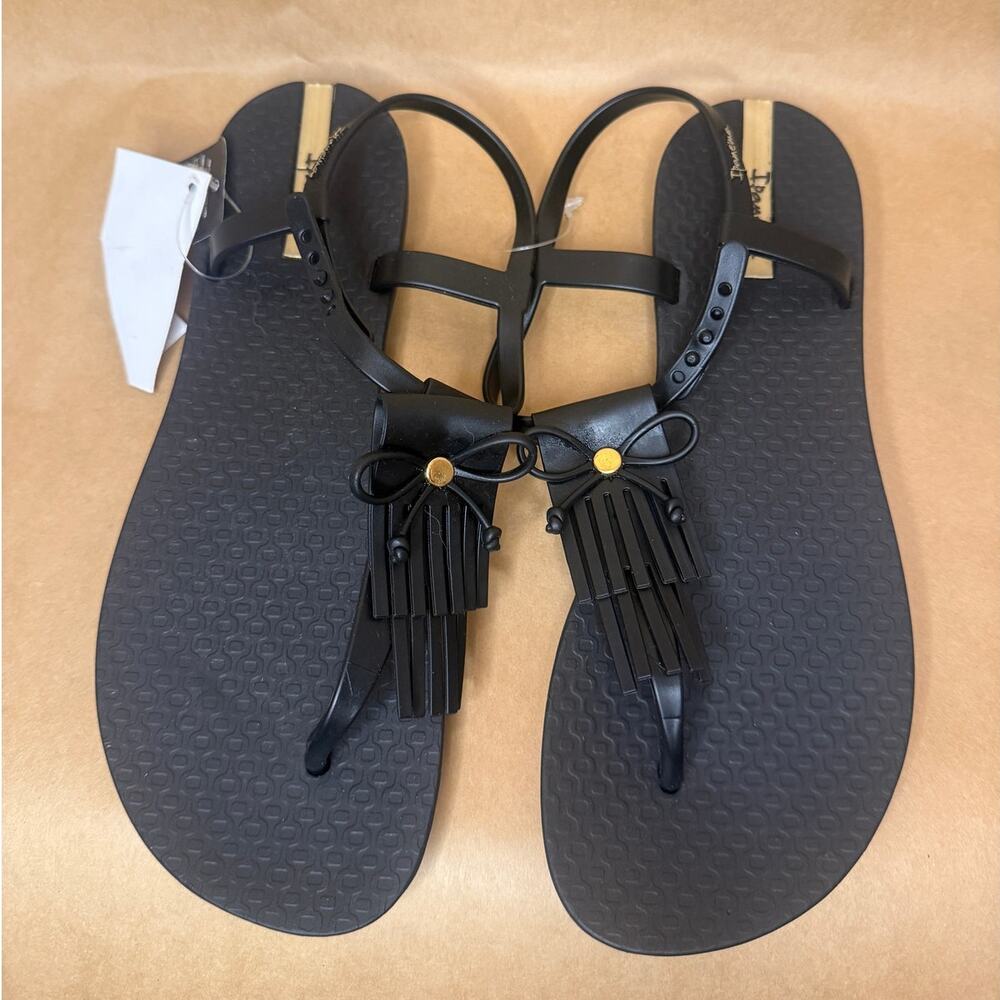 Brand New Ipanema Tassy Black Fringe Sandals Sz 8-Jelly - Picture 2 of 7